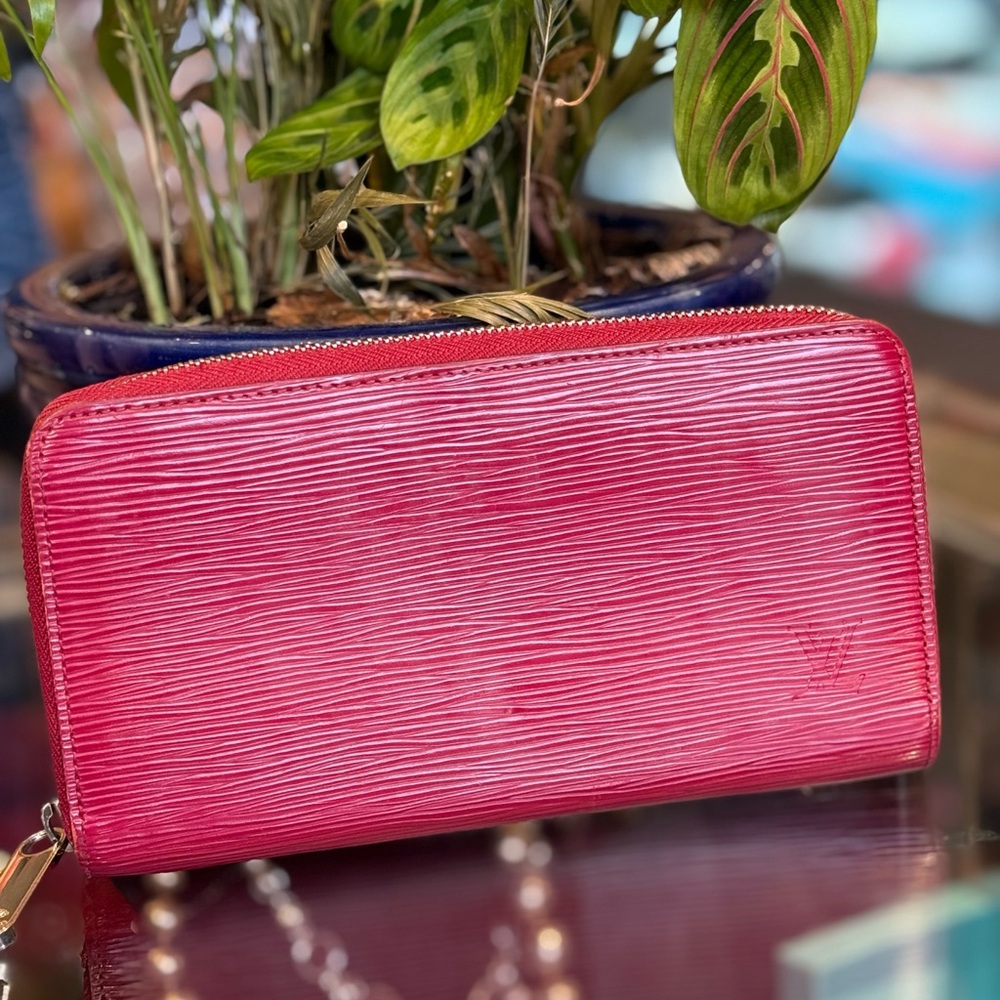 Louis Vuitton Red Epi Zippy Wallet